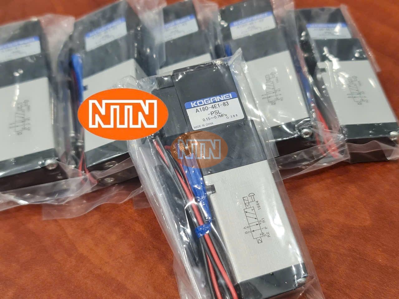 Van điện từ Koganei 180-4E2-J62-PLL-1L DC24V