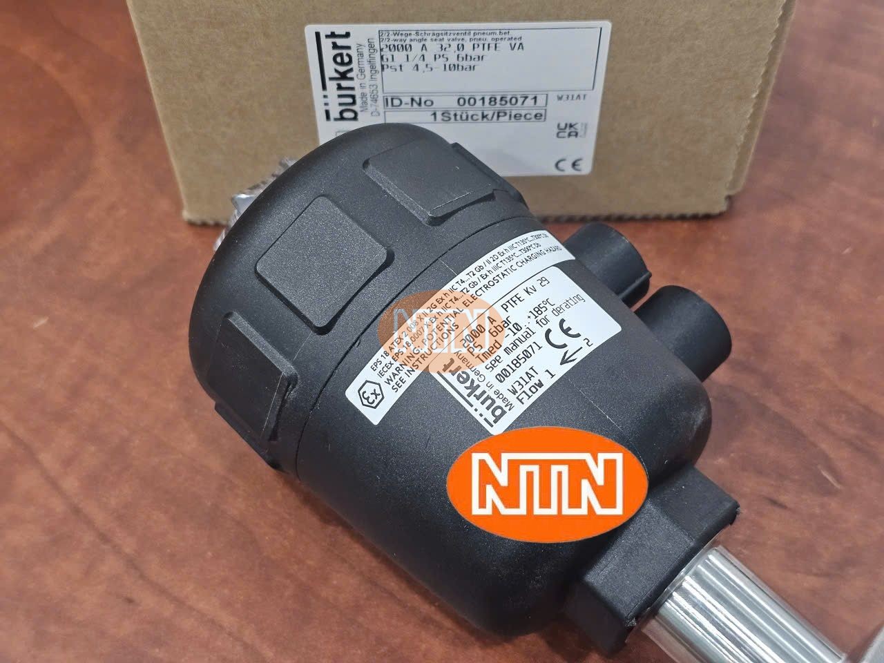 Angle Seat Valve Burkert 185071 Van khí nén