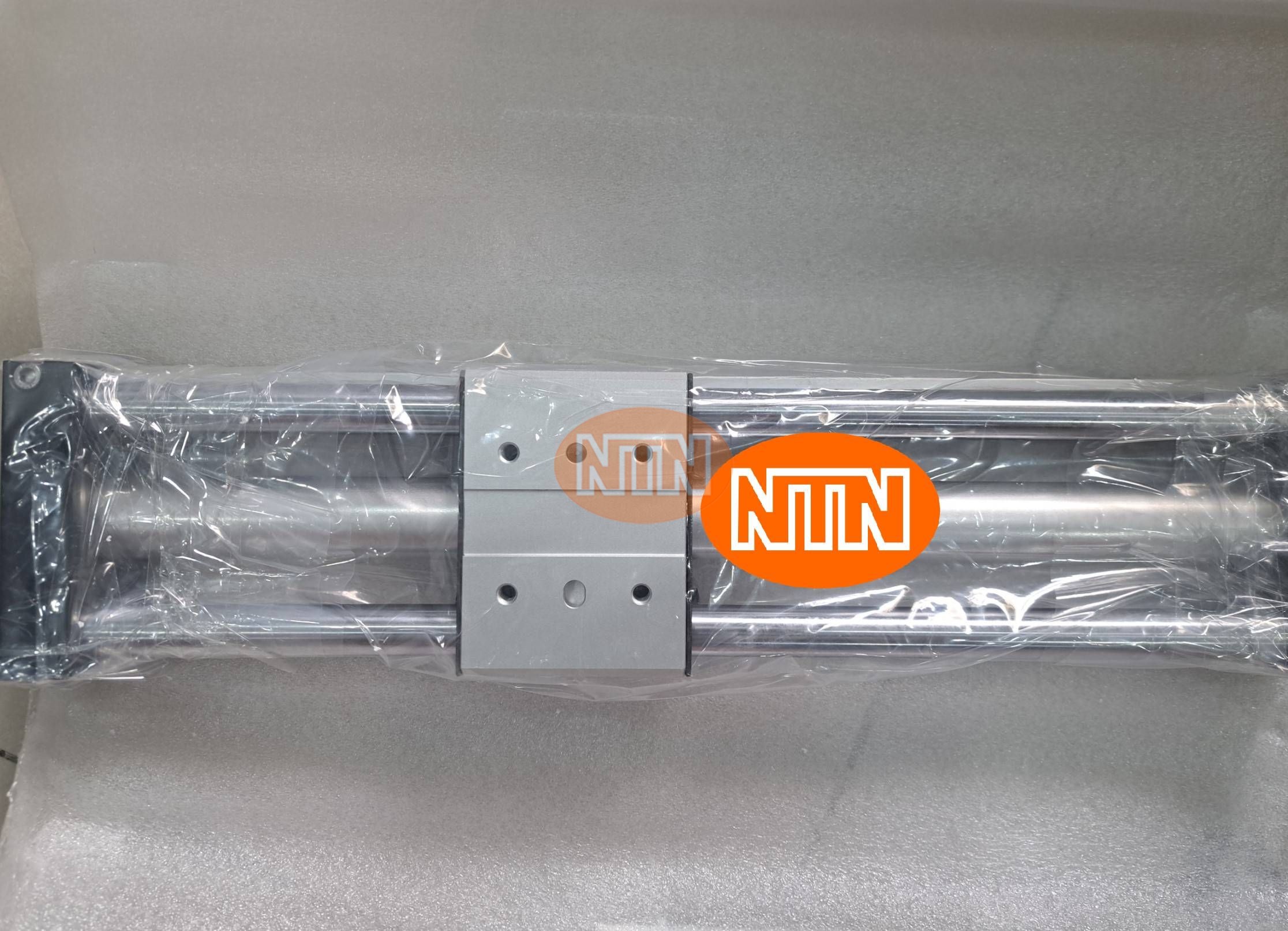 Van CKD APK11-25A-C4A-AC220V  Solenoid Valve