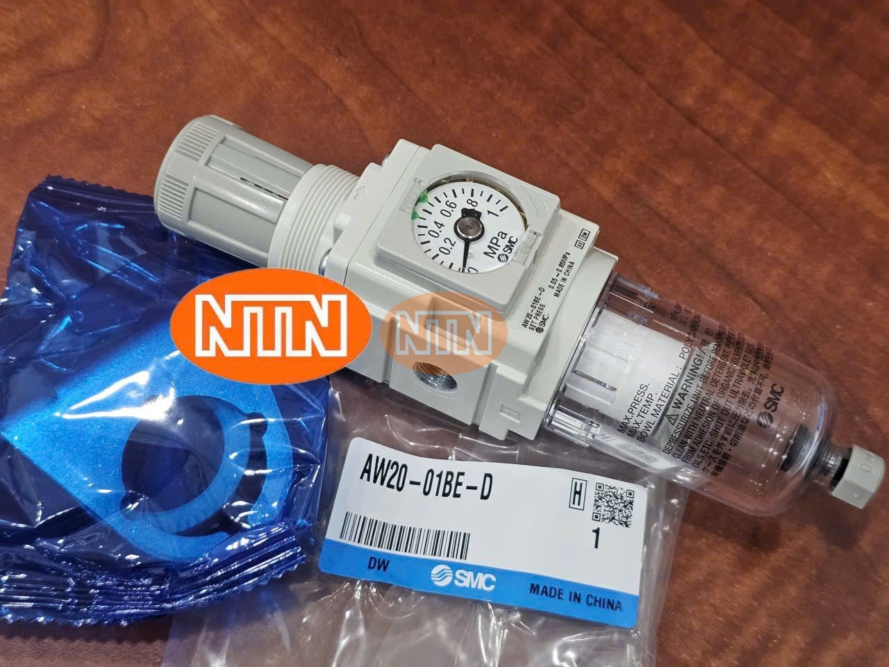 Filter Regulator SMC AW20-01BE-D Bộ lọc điều áp