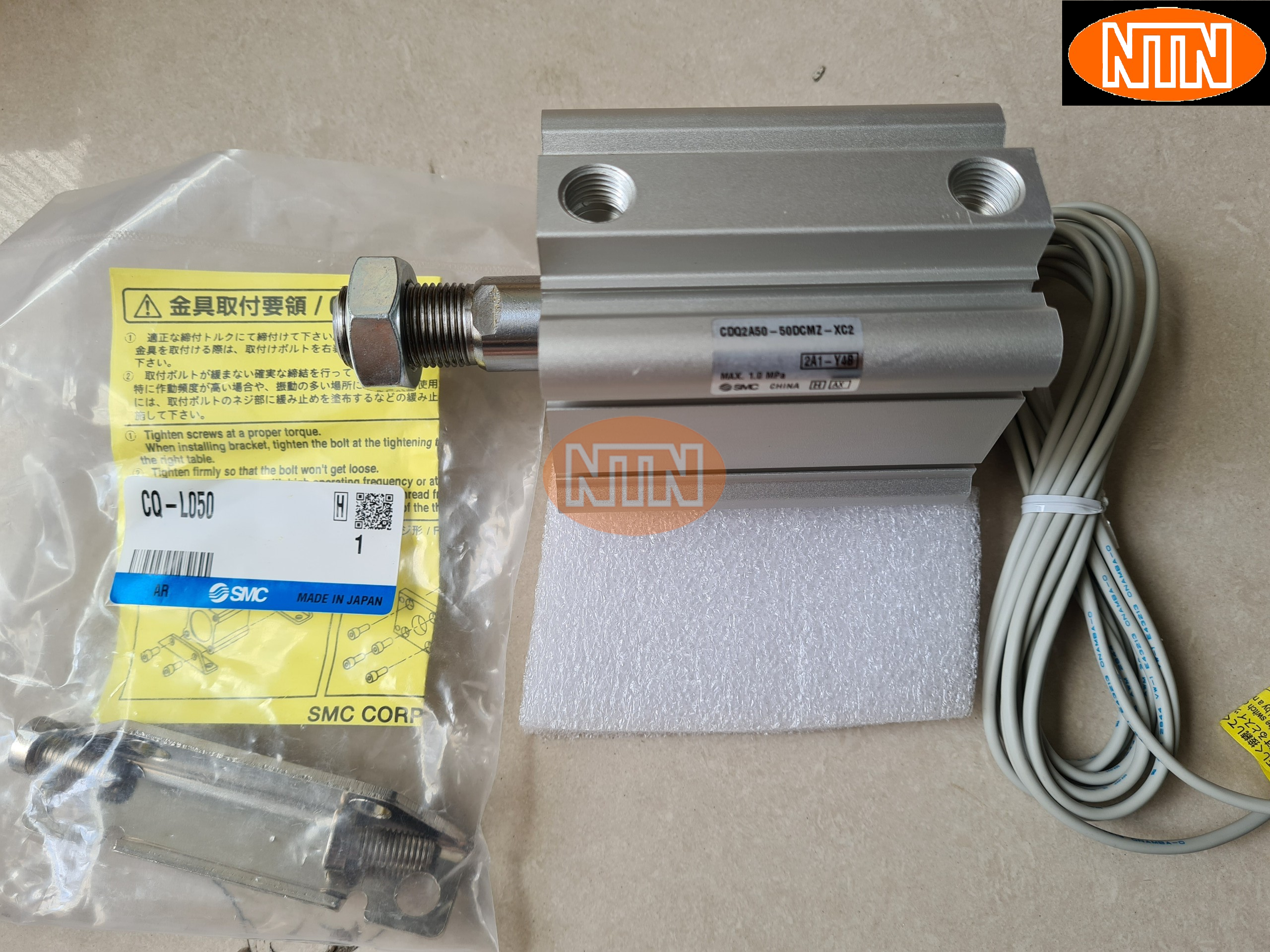Xi lanh SMC CDQ2A50-50DCMZ-XC2