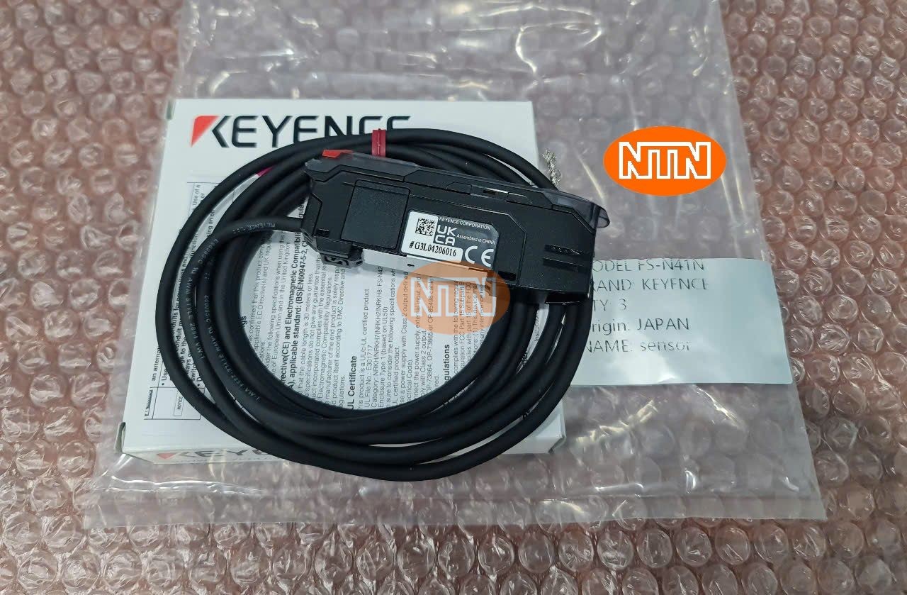 Proximity Sensor Omron E2E-X5C1L18 2M Cảm biến tiệm cận