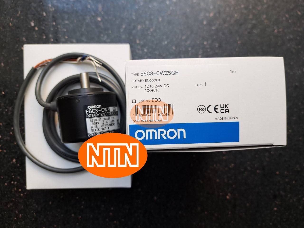 Omron E52-CA15AY D=1.6 2M Temperature Sensor