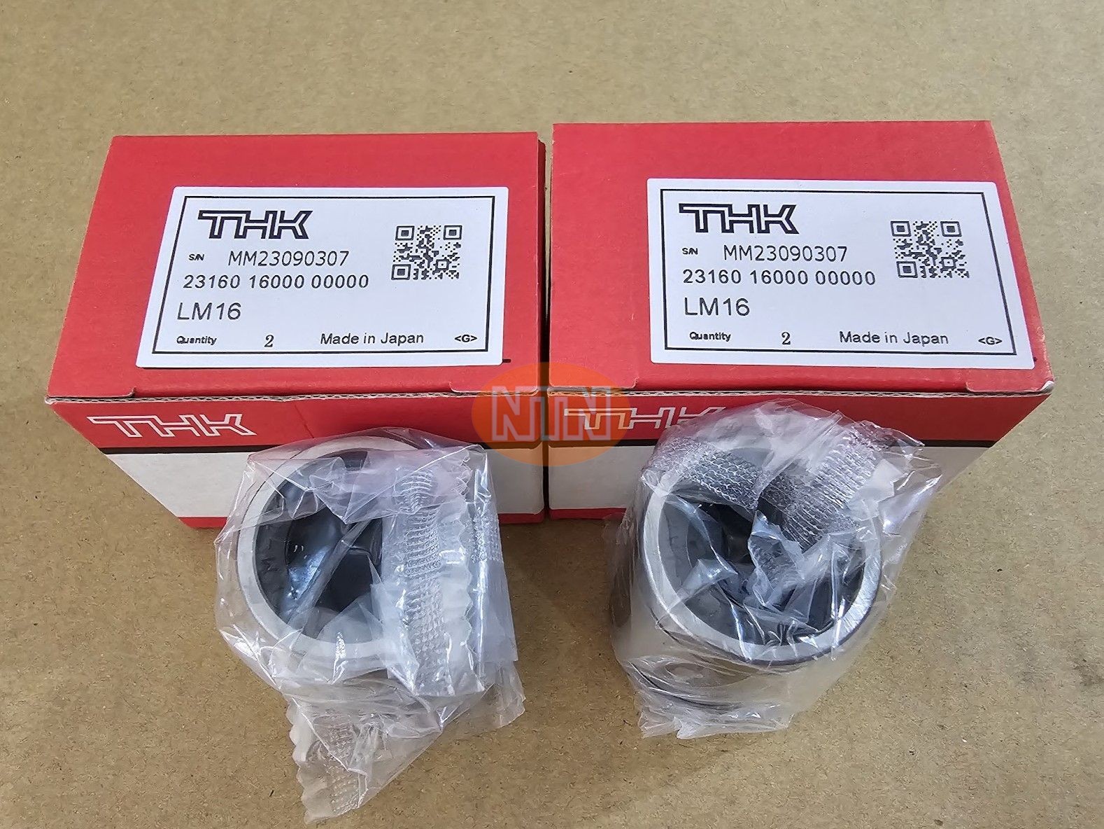 Omron E5CD-RX2D6M-000 Bộ điều khiển nhiệt độ
