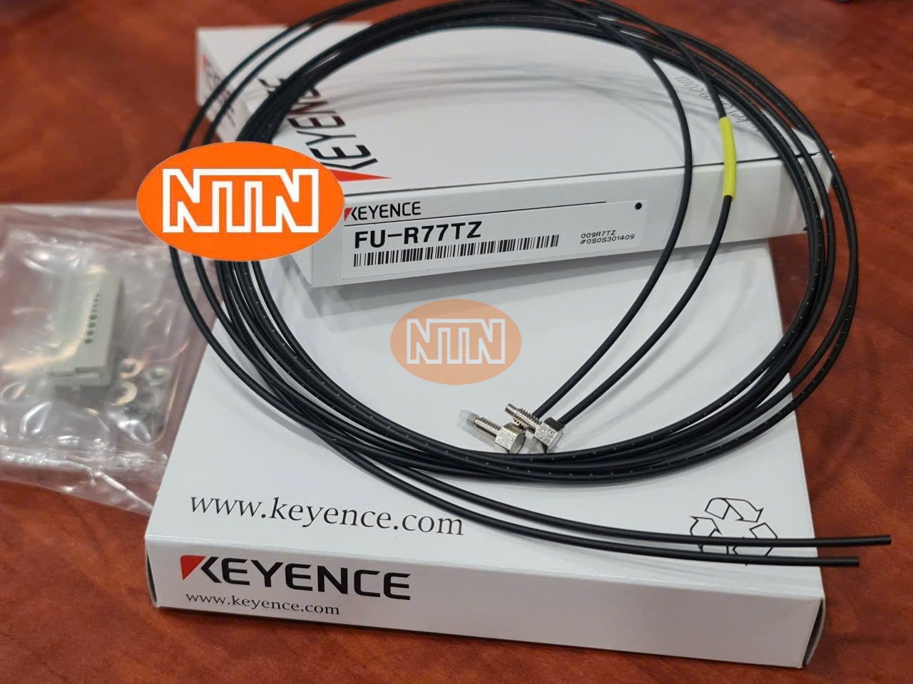 Fiber Unit Thrubeam Keyence FU-R77TZ Cảm biến sợi quang