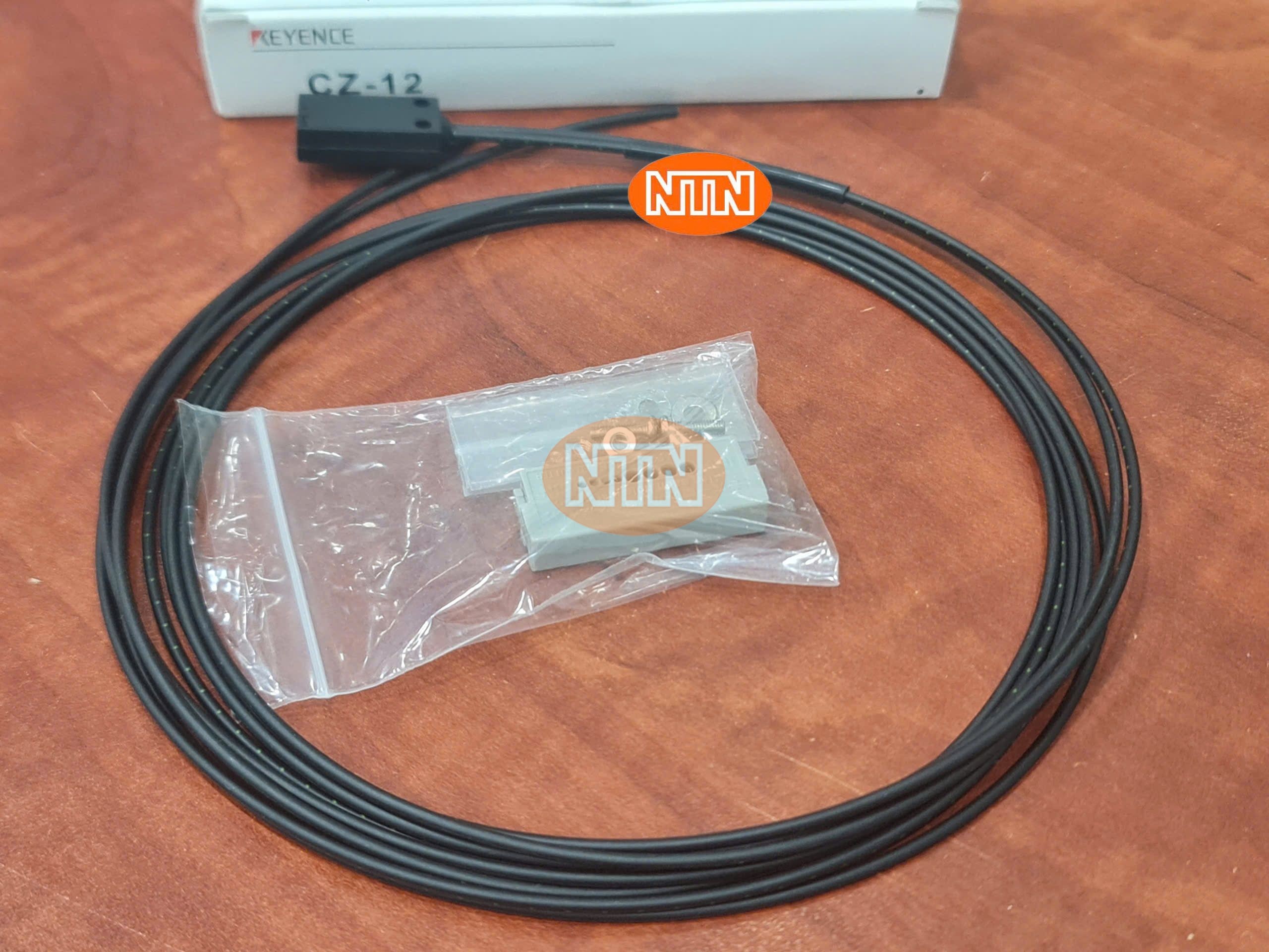 Solenoid Valve CKD M4KA410-10-LS-10-DC24V Cụm van điện từ