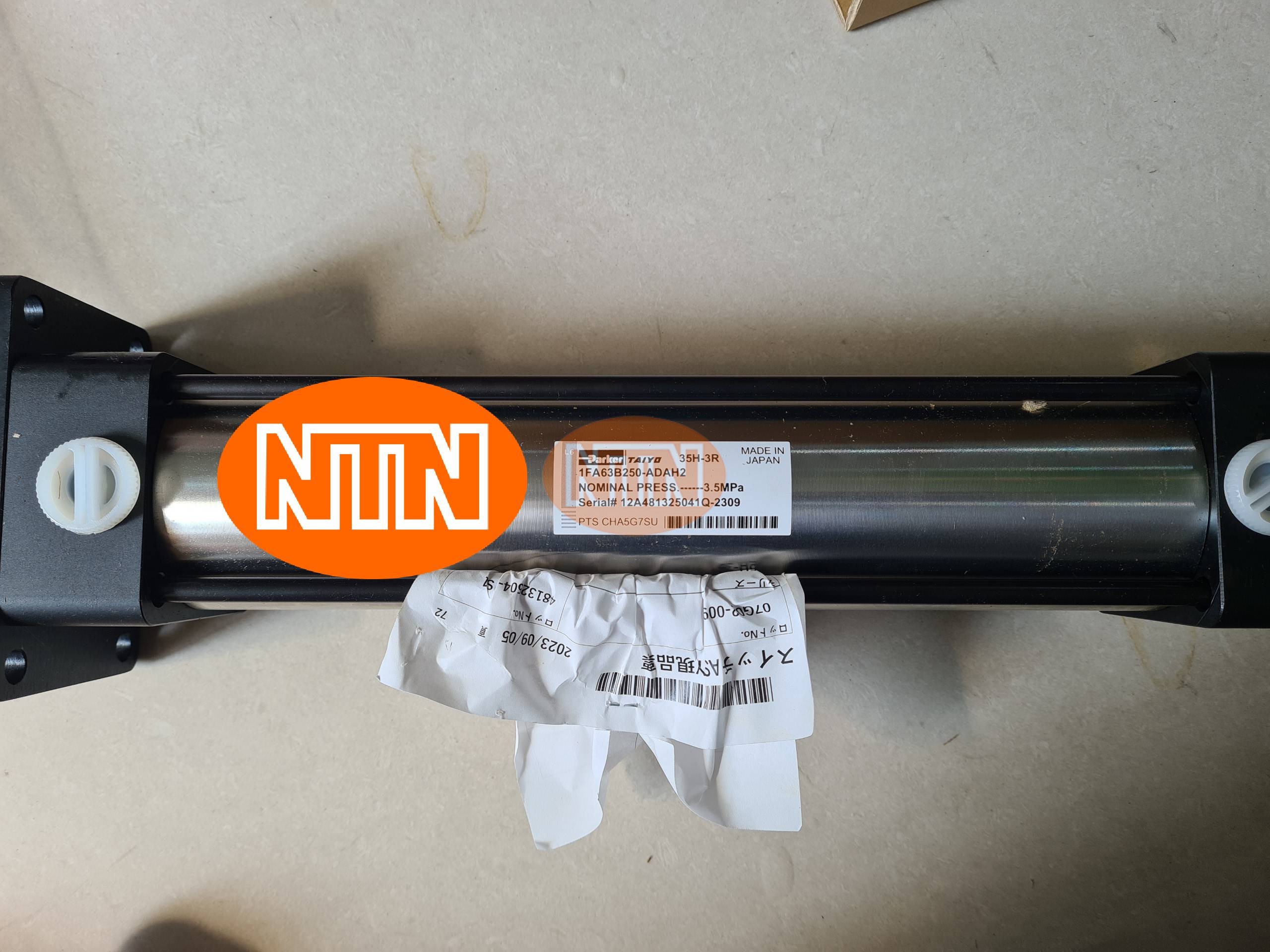 Vacuum Ejector Convum MC72M25HSVGC4BLR Bộ tạo chân không