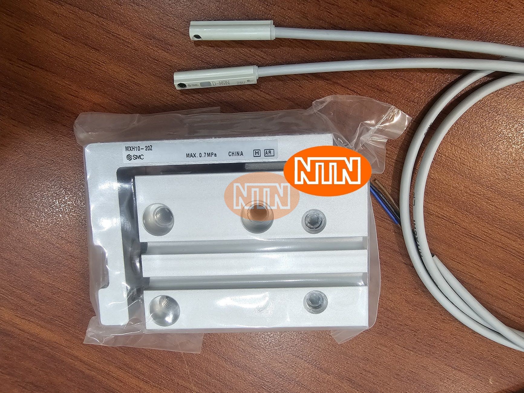 Xi lanh SMC MXH10-20Z-M9N