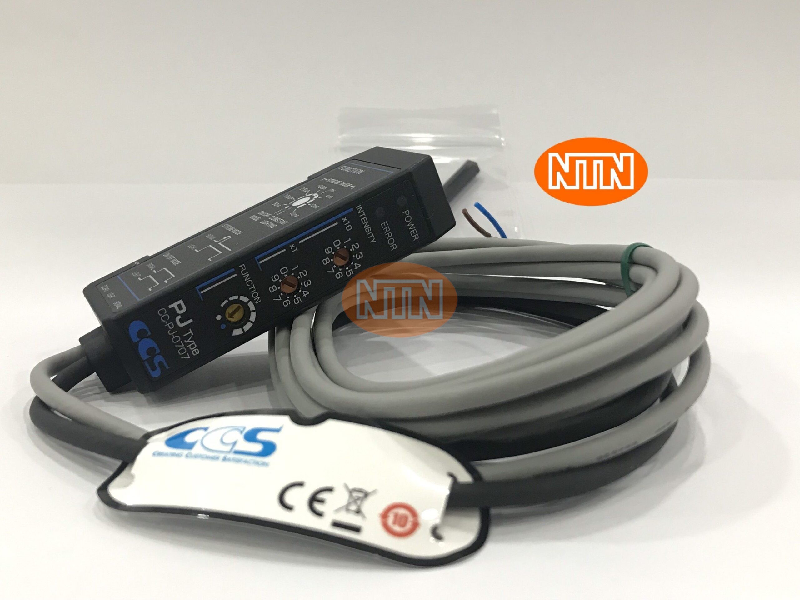 Proximity Sensor Festo 543862 SME-8M-DS-24V-K-2,5-OE Cảm biến tiệm cận